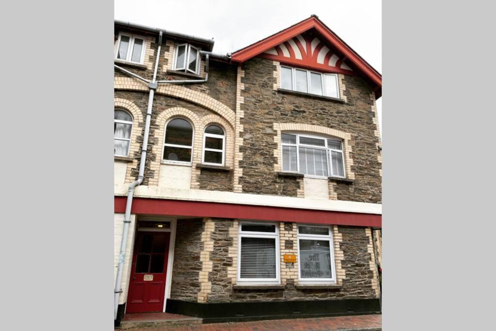 Beautiful 2 Bed Flat In The Heart Of Lynton Devon Lägenhet Exteriör bild