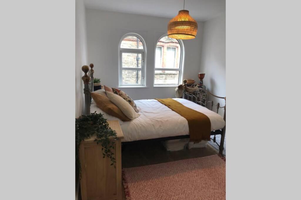 Beautiful 2 Bed Flat In The Heart Of Lynton Devon Lägenhet Exteriör bild